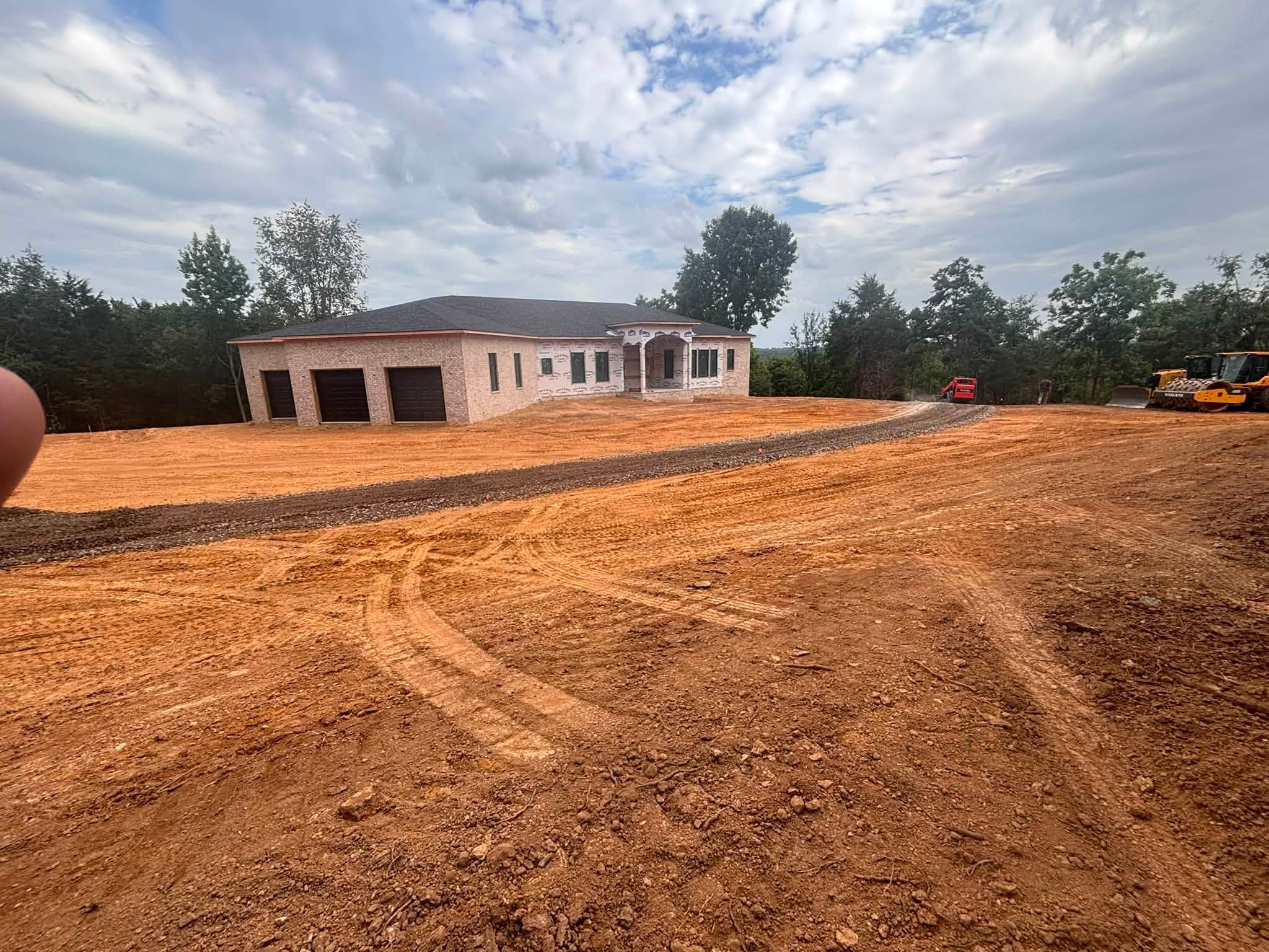Site grading and residential construction driveway prep in Wilson County, TN Site grading and residential construction driveway prep in Wilson County, TN